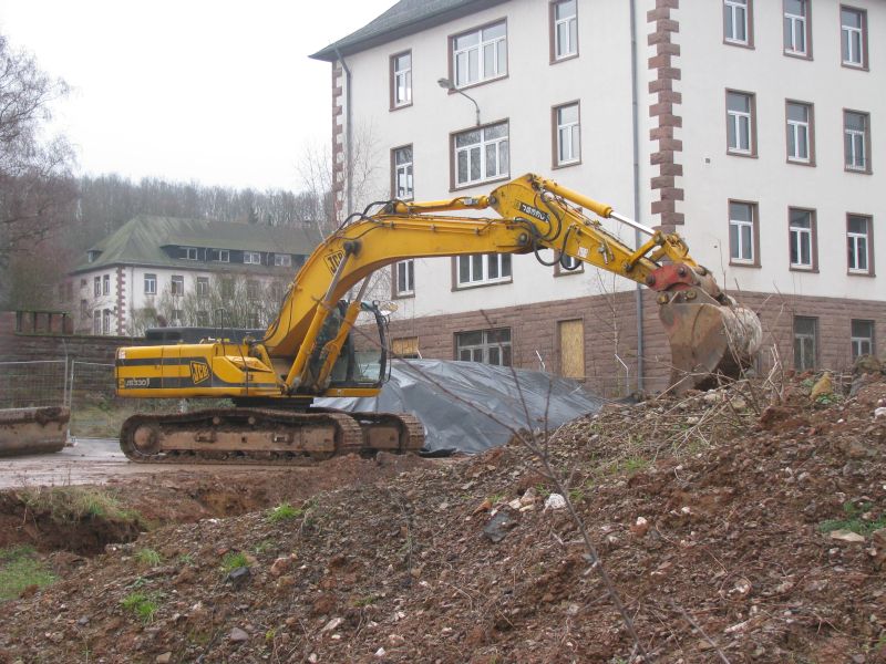 JS 330.jpg