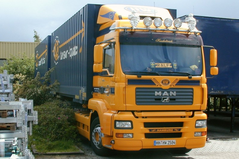 ASG_MAN-TGA_01.jpg
