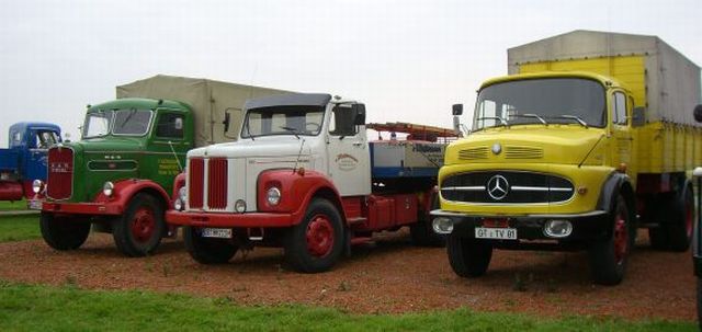 Oldtimer-Schau_klein.jpg