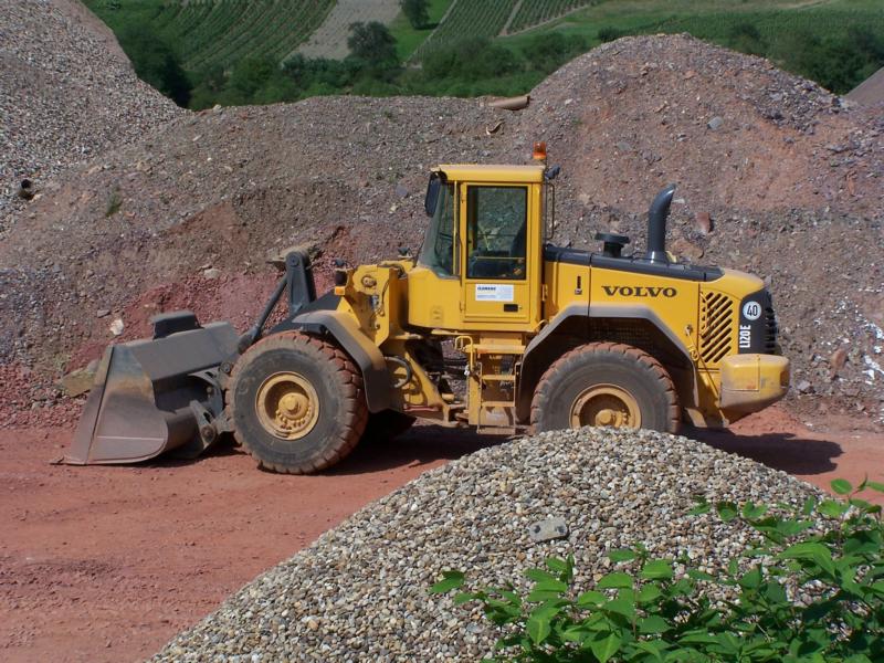 Volvo L 120E, 2006-06-10.jpg