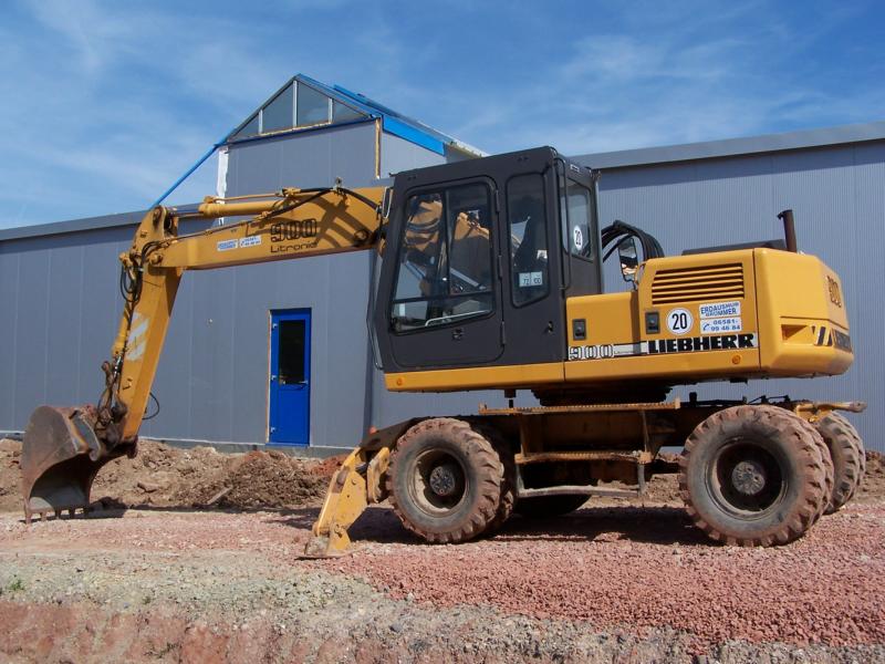 Liebherr A 900 Litronic, 2006-06-10, 001.jpg