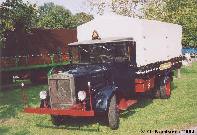 Krupp-LD3-5-M42-Pritschen-Lkw.jpg