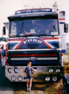  387562_201252613289299_100002136868428_4
43690_463837041_n.jpg