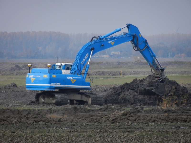 GMB CX 290 B (3).jpg
