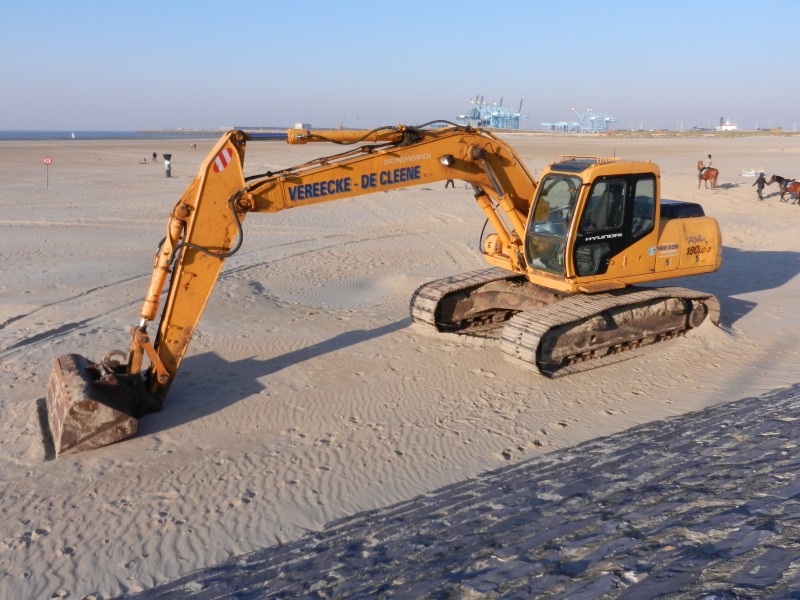 Vereecke-De Cleene Robex 180-3 (5).jpg