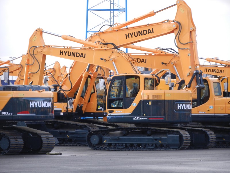 Hyundai Robex 235 LCR-9 (3).jpg