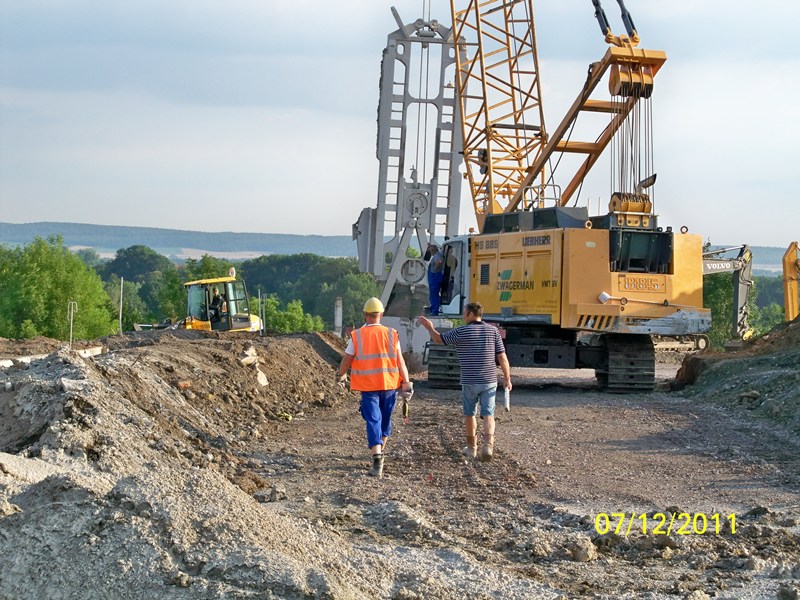Liebherr HS885 - Zwagerman International BV - Deponie Halberstadt - 2011-07-12 (2).jpg