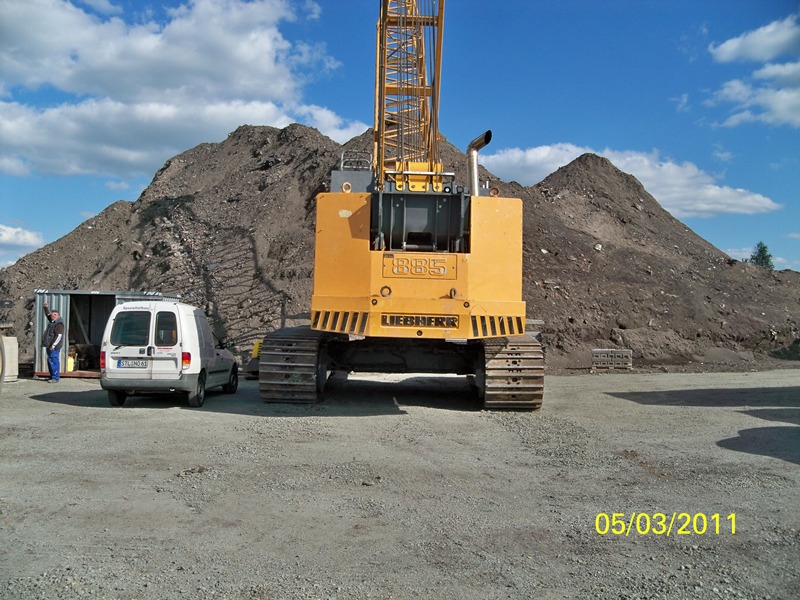 Liebherr HS885 - Zwagerman International BV - Deponie Halberstadt - 2011-05-03 (5).jpg