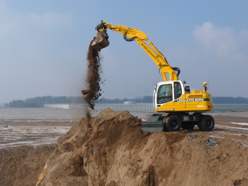 Leenaerts Robex 160-9 (6).jpg