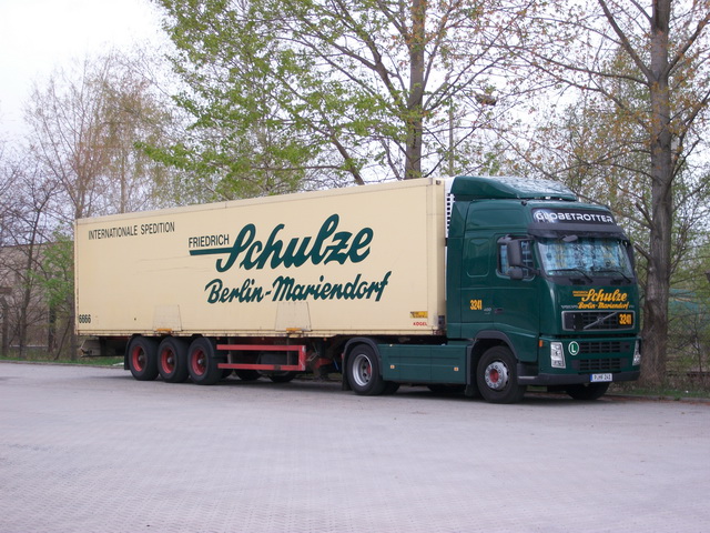 lufelde1.jpg