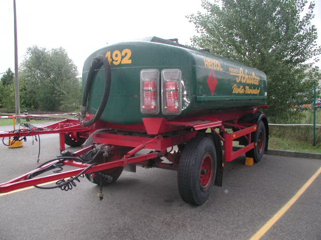 tanker3.jpg
