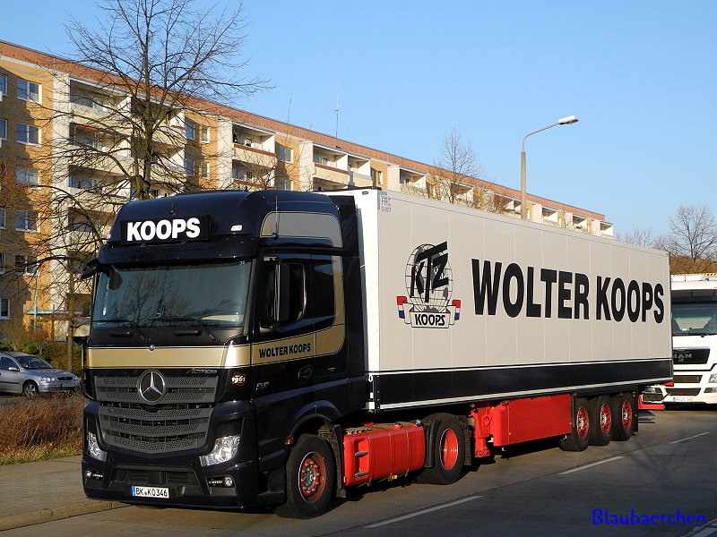 Wolter Koops, Mercedes Actros GigaSpace 1845.jpg