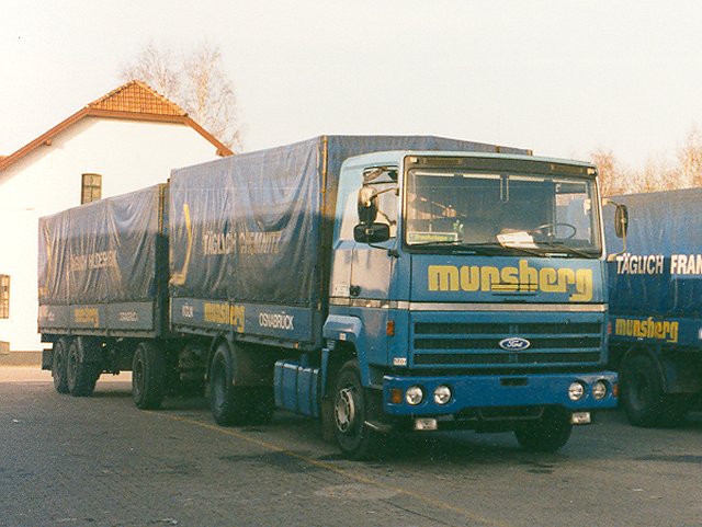 09-Munsberg-Ford-Transconti-PLHZ.jpg