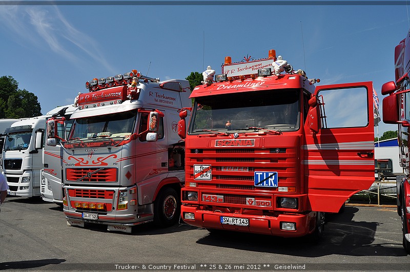 Trucker & Country Festival Geiselwind 26 mei 2012 1236.jpg