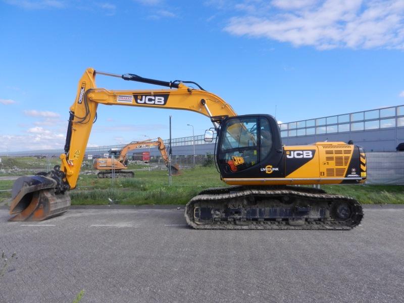 JS 220 50 years (3).jpg