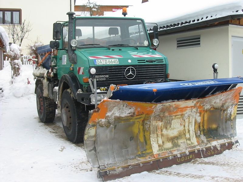 MB-Unimog-2100-Steibis-310105-kr-03.jpg