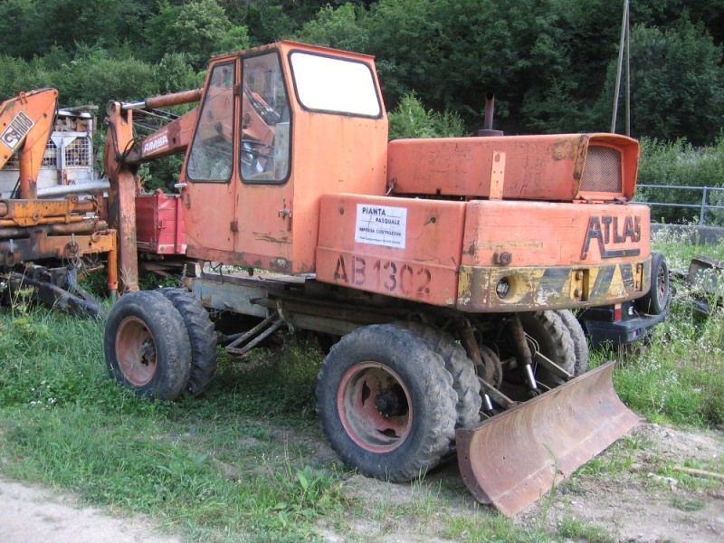Atlas AB1302 Pianta 001.jpg