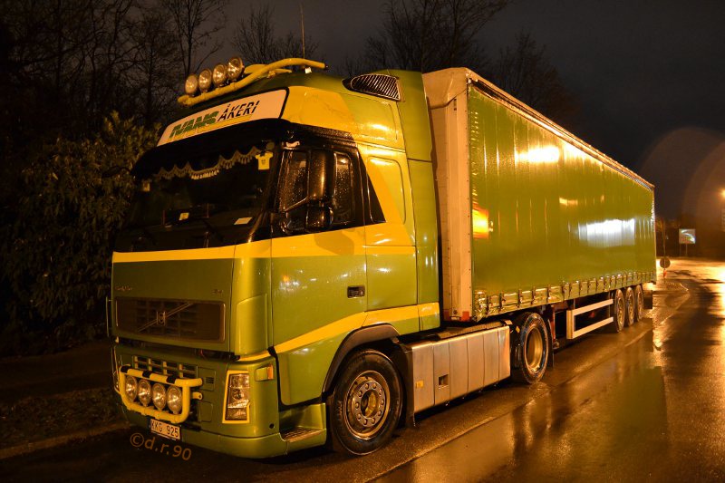 Volvo FH GXL Ivans Akeri 3[S].jpg