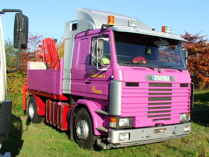 Scania 1-- Violett Freimarktsabbau10-28-2005 157 (2).jpg