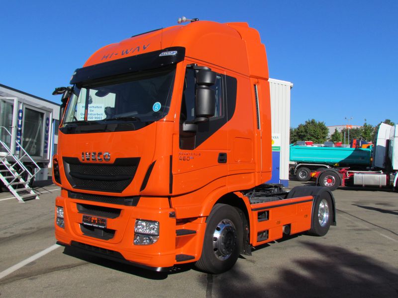  Iveco-HiWay-440S46-E5-orange_20120908_00
1.jpg