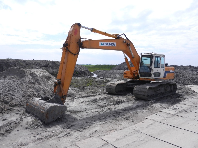 Oosterhuis Robex 210 (2).jpg