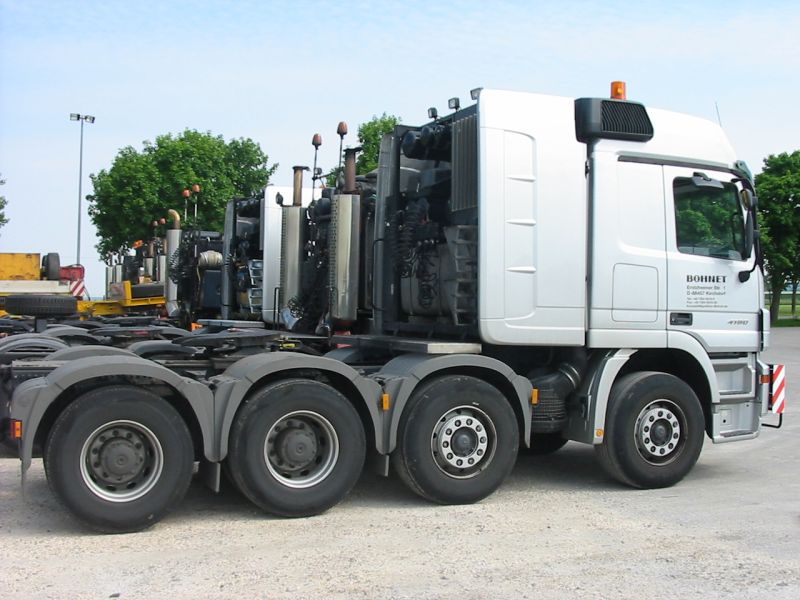  DB-Actros-4160-Bohnet-BC-PB-44-110605-kr
05.jpg