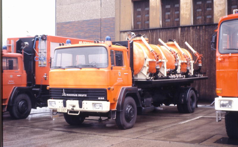 FW Berlin Magirus 232 WAB Schaum Bild014 (2).jpg