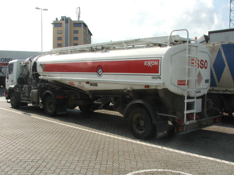 Esso-Flugtanker MAN 14-240DSC00153 (2).jpg