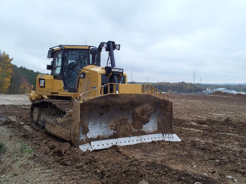 Cat D7 E (1).jpg