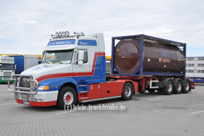 Kruse jun Volvo NH Cont-SZ 1.jpg