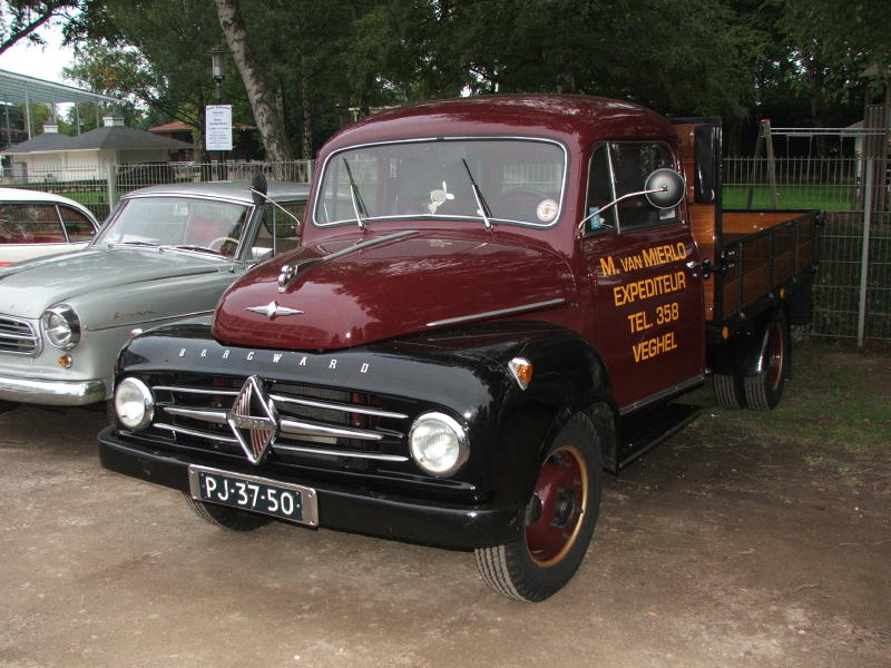 Borgward 511 Pritsche DSC00086 (2).jpg