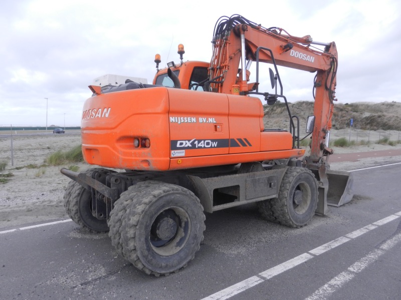 Nijssen DX 140 (2).jpg