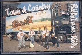  town-country-so-hie&szlig;-damals-die-cassette
 -von-den-billtownkids-und-mario-sein-tru
ck-stand-modell..jpg