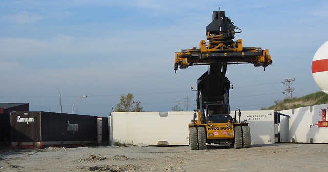 40 tons heftruck...jpg