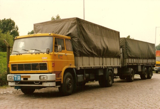 Liaz camion remorque - kopie (2).jpg