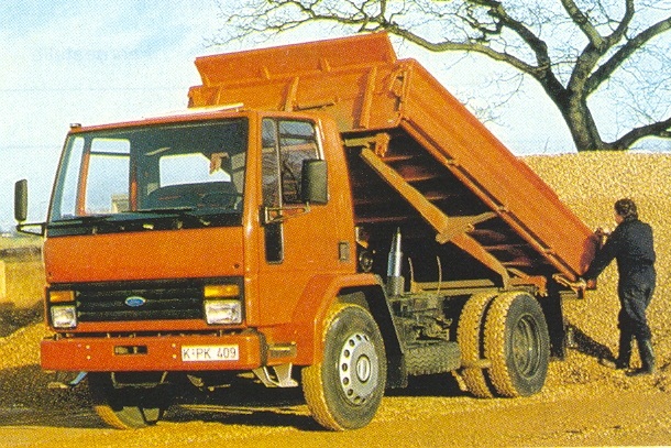 Ford 3.jpg