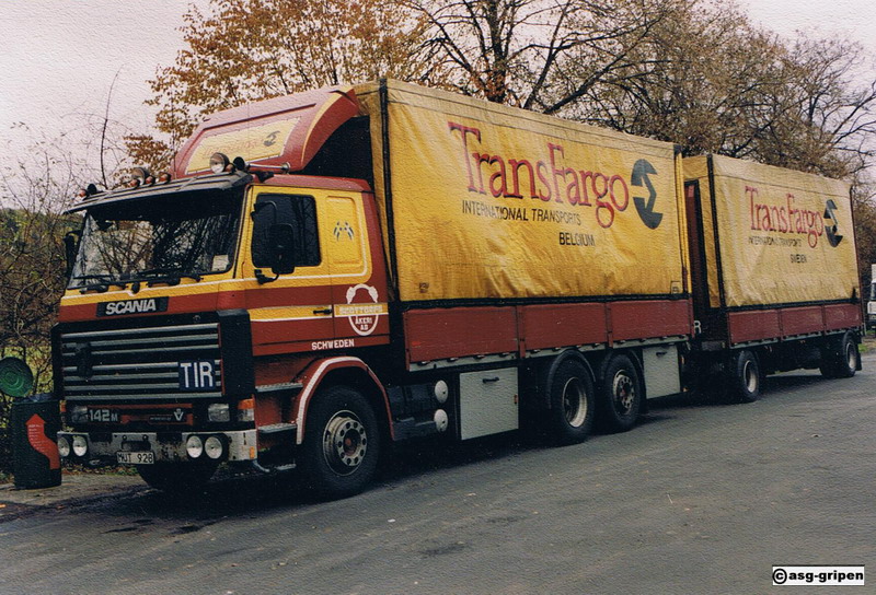 S Skottorps Trans Fargo Scania 142.jpg