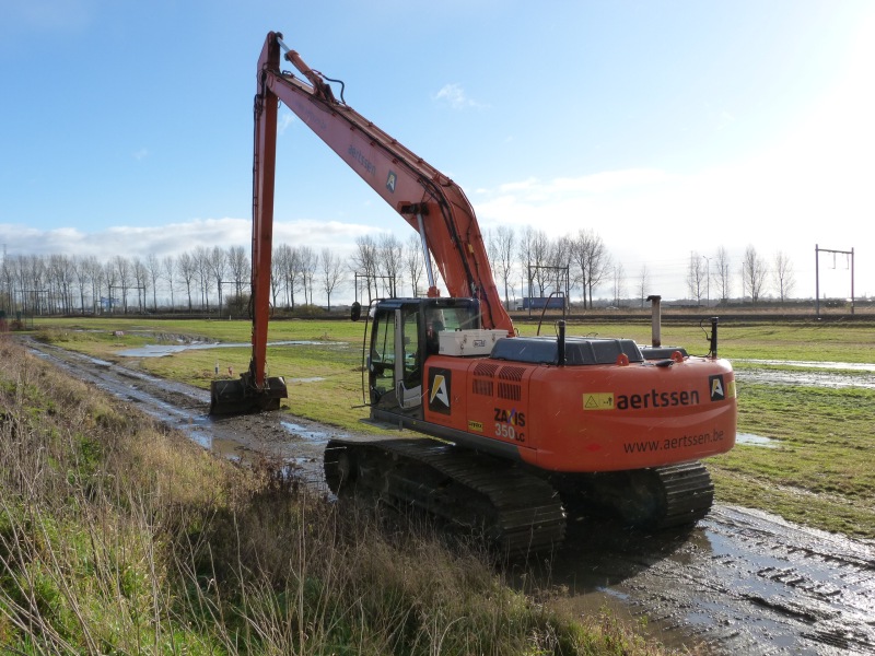 Aertssen ZX 350-3 (2).jpg
