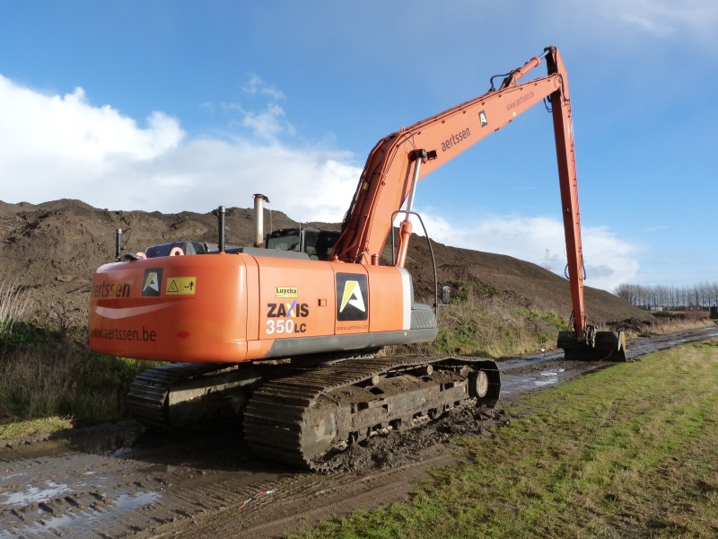 Aertssen ZX 350-3 (3).jpg