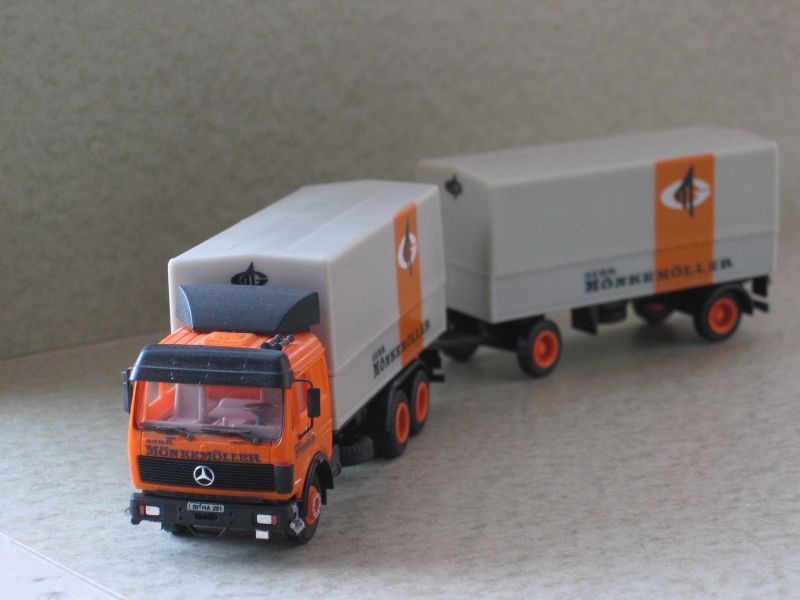MB 2233 hz M&ouml;nck.jpg