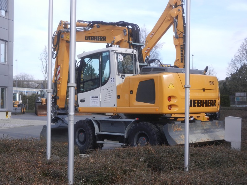 Liebherr A 916 (2).jpg