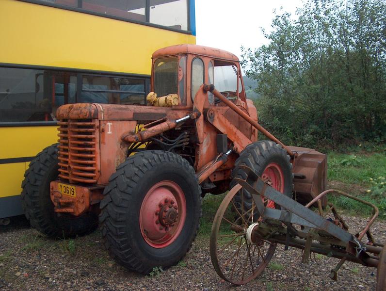 Allis Chalmers TL 12, 2006-10-03, 003.jpg