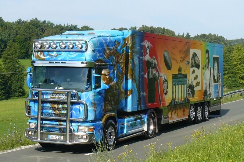 Scania-164-L-580-Schumacher.jpg