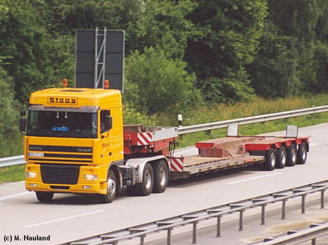 DAF-95-XF-Tieflader-Staas-(MN) (2).jpg