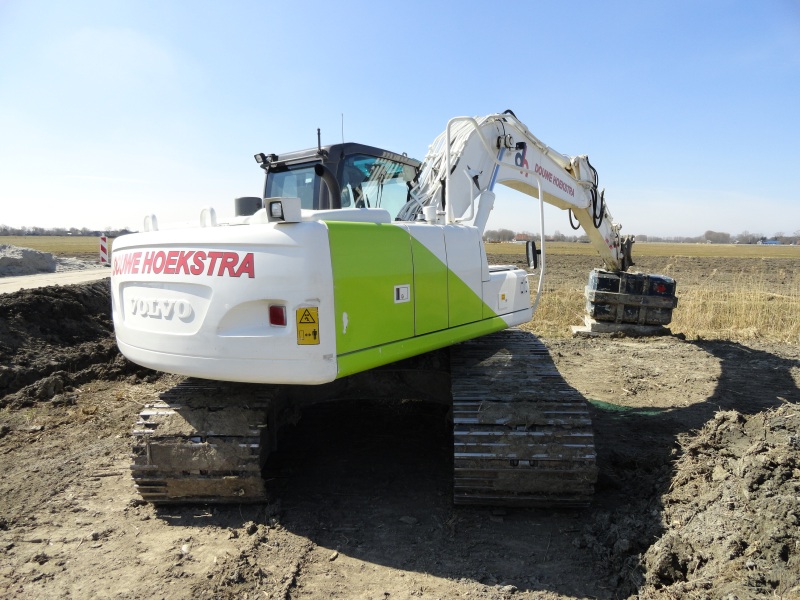 Hoekstra EC 180 C (3).jpg