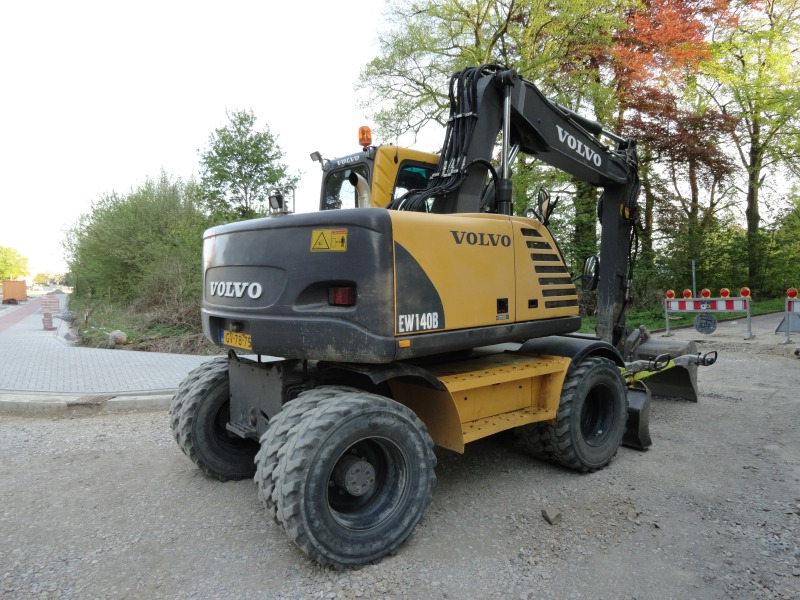 EW 140 B (1).jpg