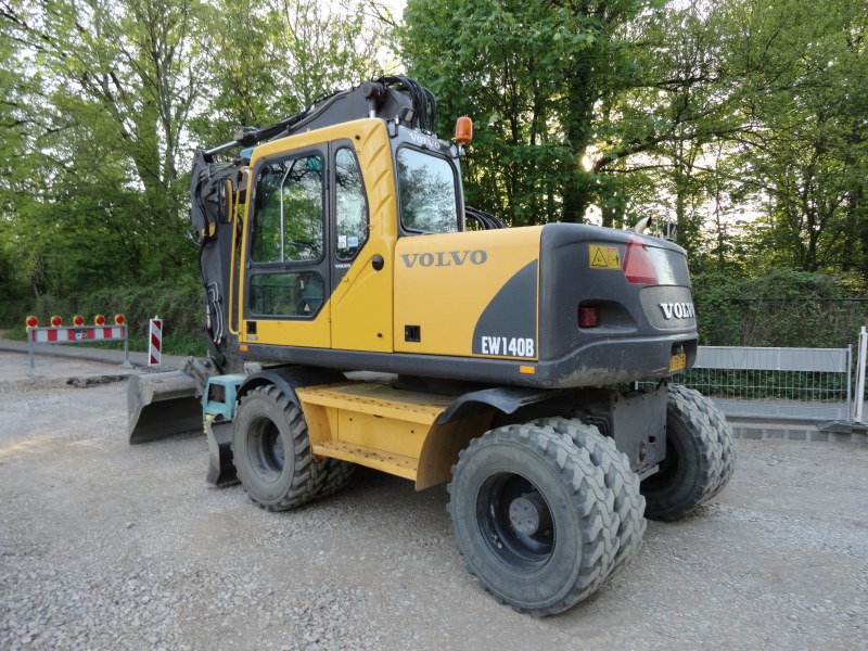 EW 140 B (2).jpg