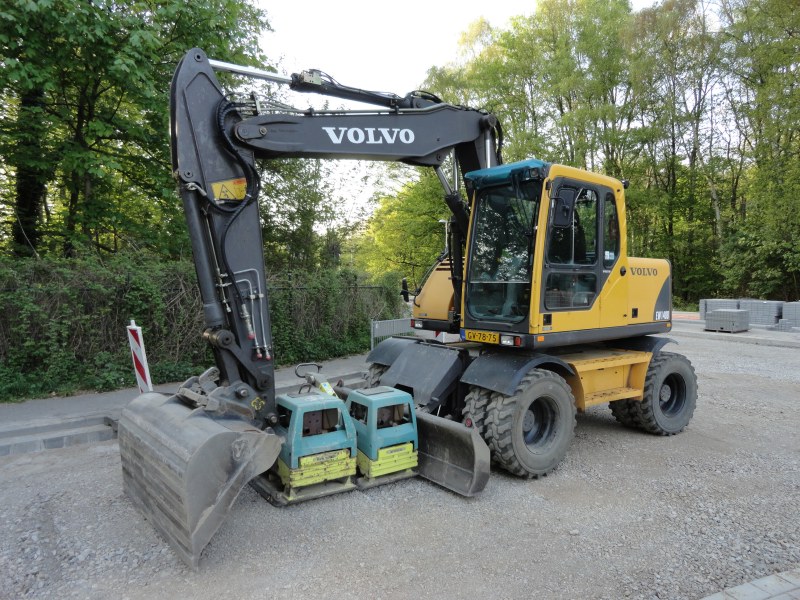EW 140 B (4).jpg