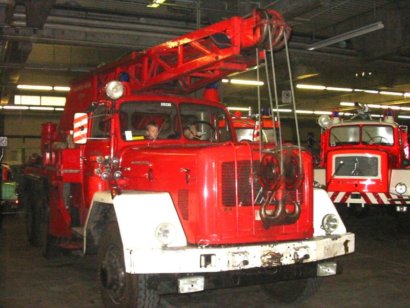 Magirus-250D26AK-KW15-OCM-141006-kr01.jpg