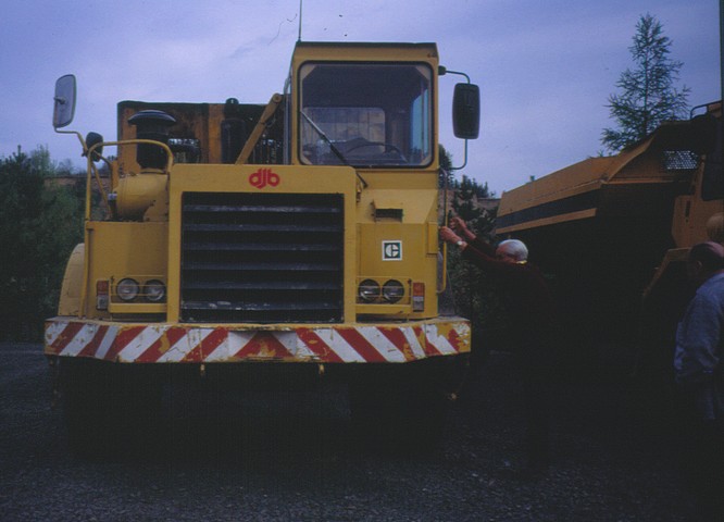 Dumper 006.jpg